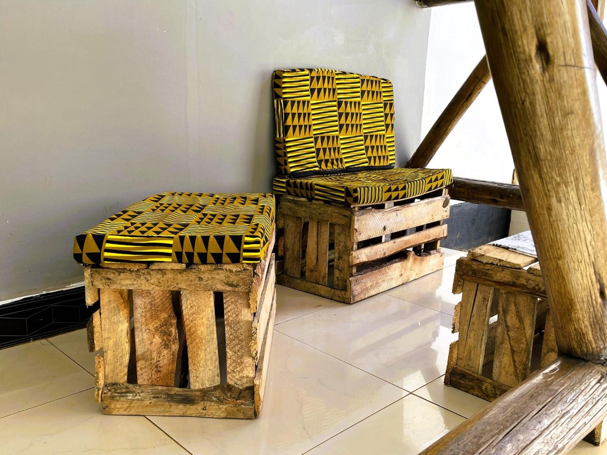 Home Feeling Neneu Lodge Moshi Exterior foto